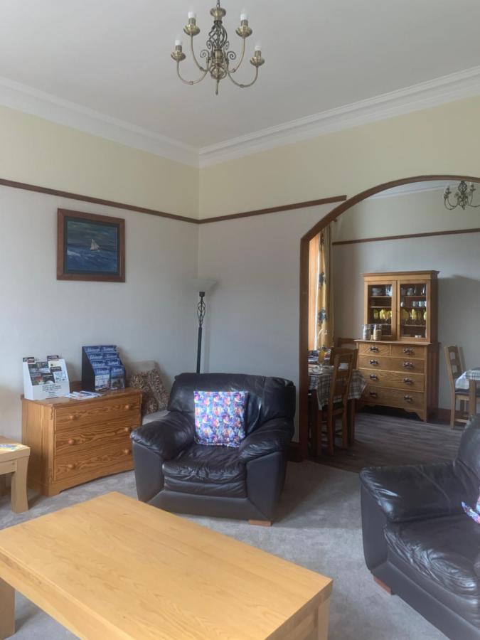 Dunclutha Guest House Leven  المظهر الخارجي الصورة